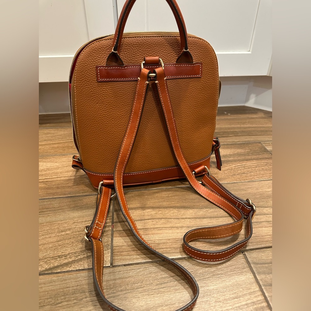 Dooney & Bourke backpackk